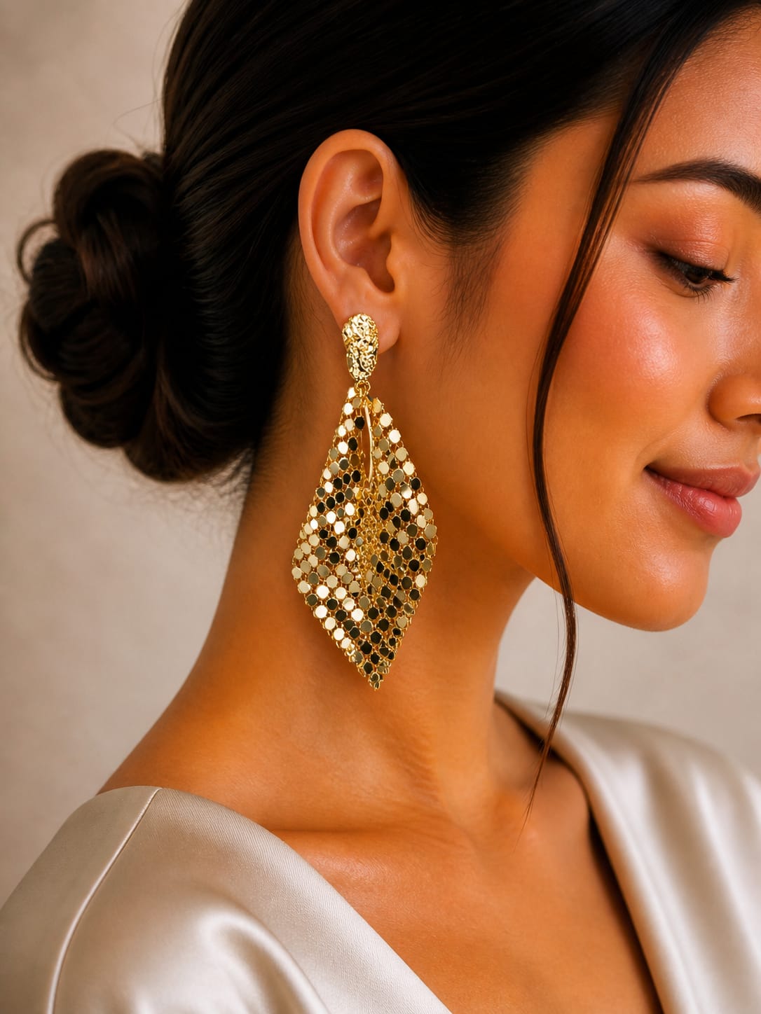 Western Earing