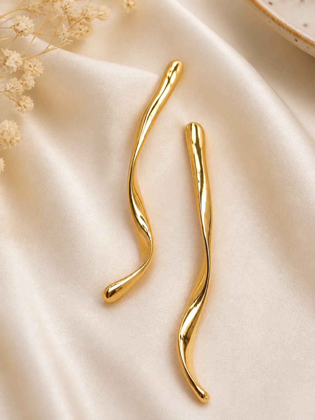 Serene Wave Drops