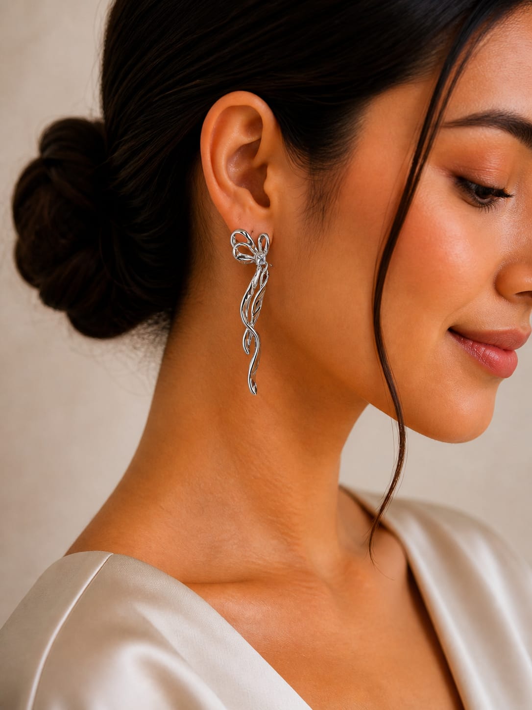 Elaris Drop Earrings