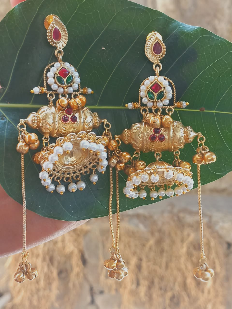 Noor-E-Kashmiri